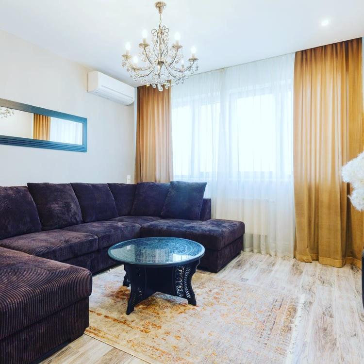 Vip 2 Rooms 75M2 Center Of Obolon Near River Side Kiev Exterior foto